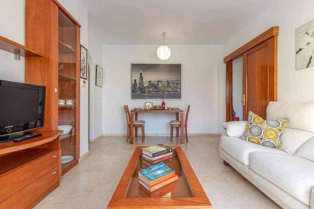 797 Holiday Rentals - Elegante apartamento para 2 en Torremolinos.