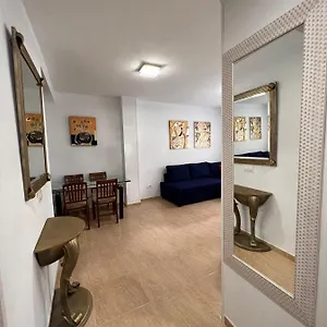  Apartamento Centro - Beautiful , Newly Renovated 2 Bedroom